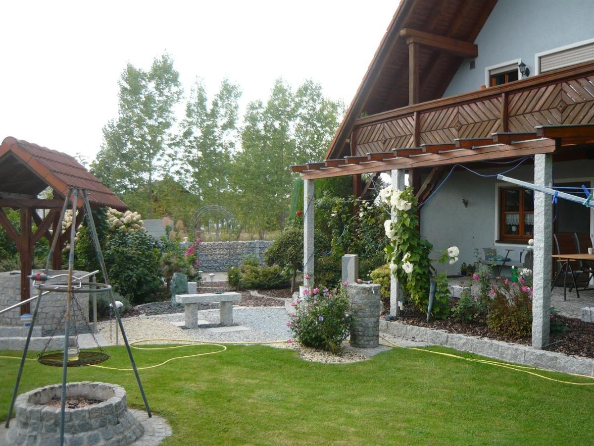 Ferienwohnung Schwarz Rottenbach  Exterior photo